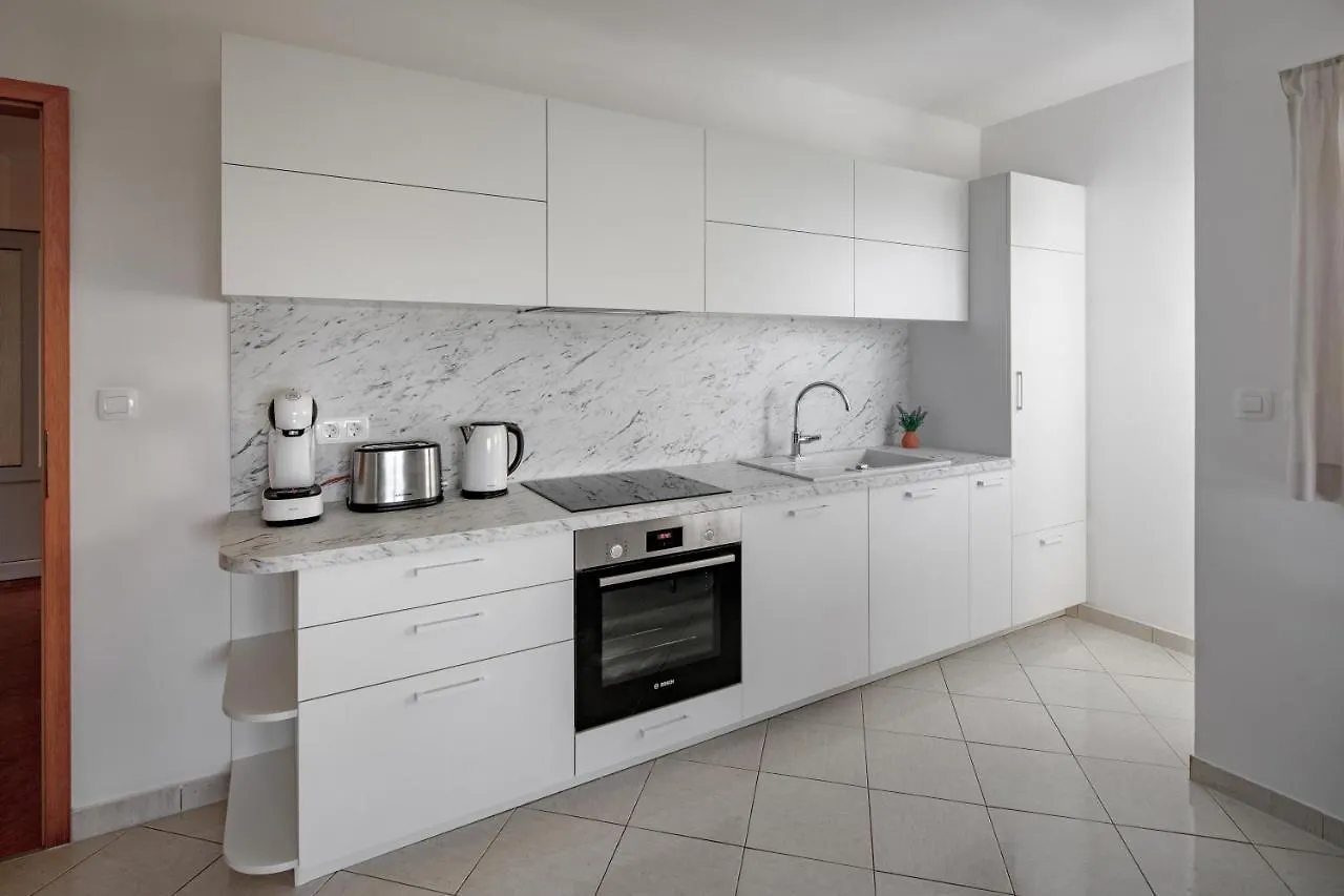 Apartment Zara Icici