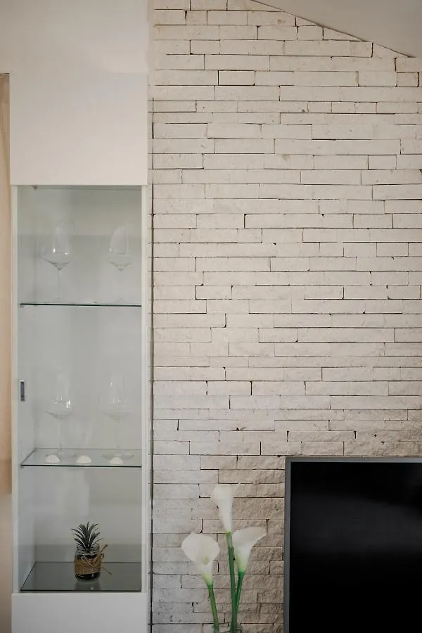 Apartment Zara Icici